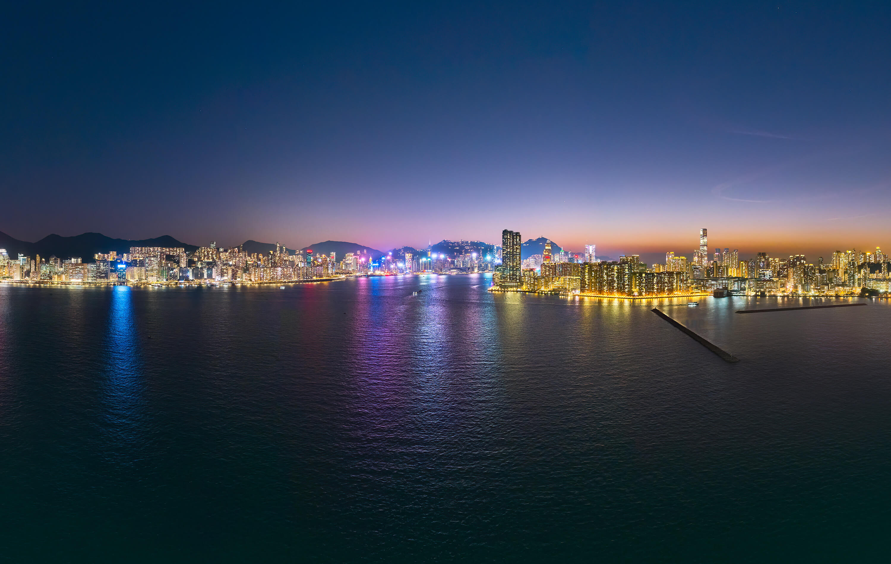 About The Knightsbridge