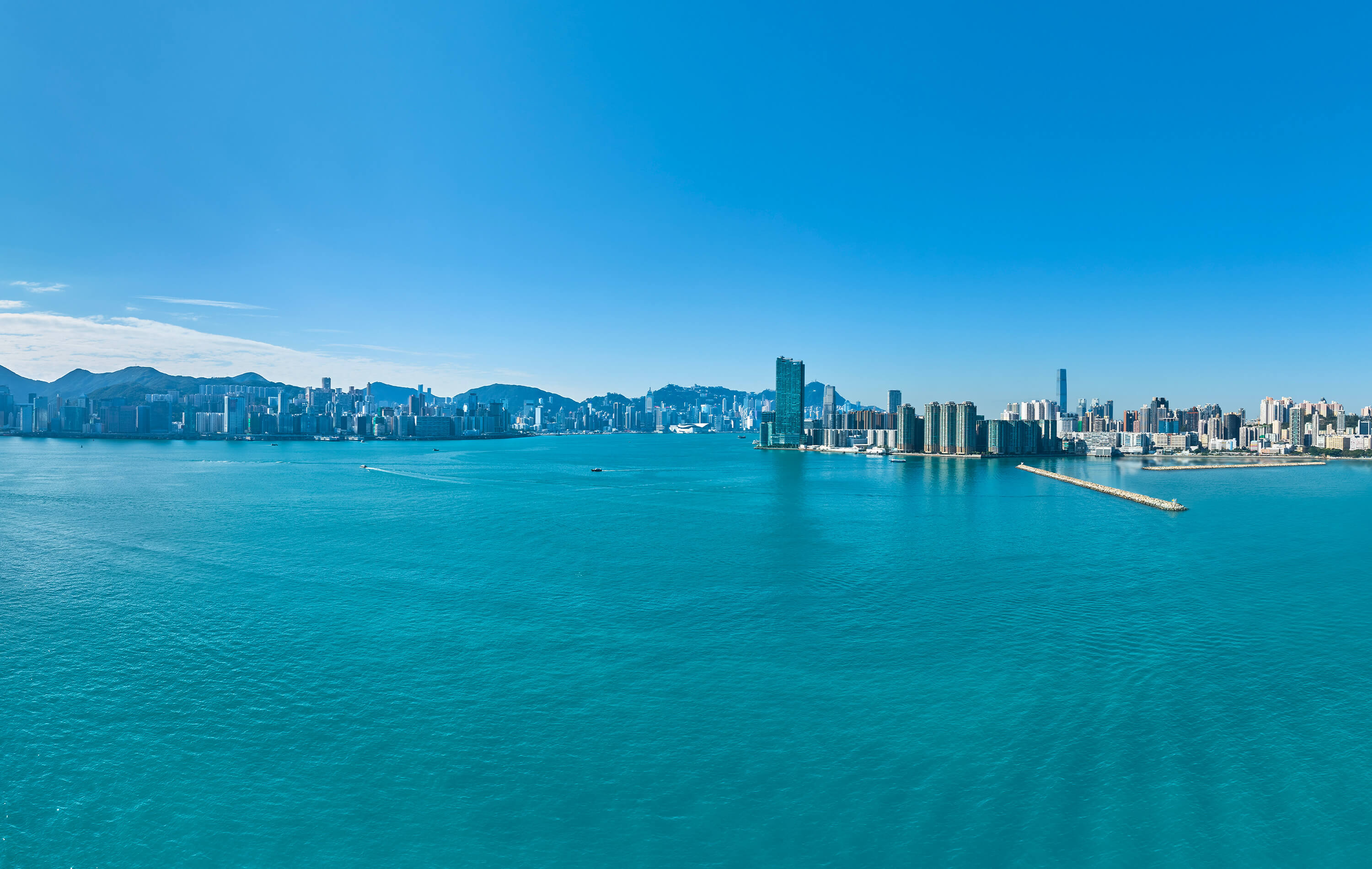 About The Knightsbridge